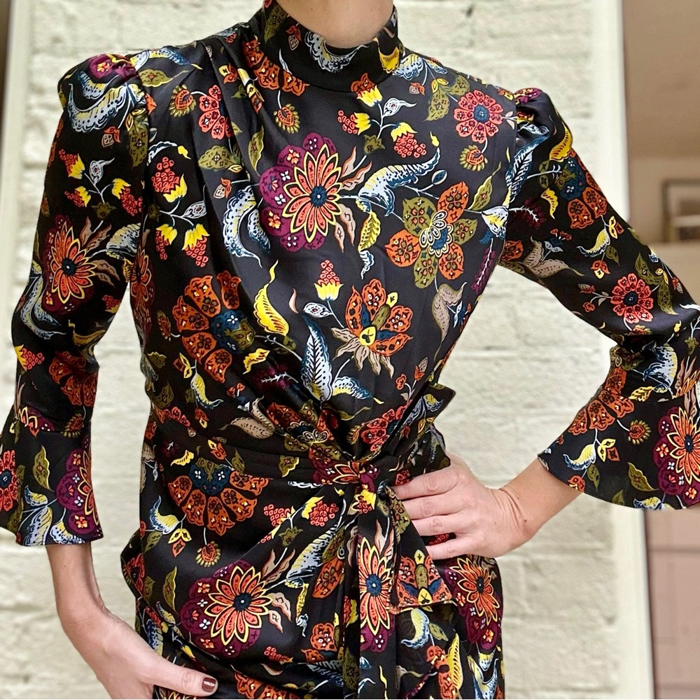 Silk Cinq-a-Sept vibrant, patterned long sleeve dress with cinched waist and bow